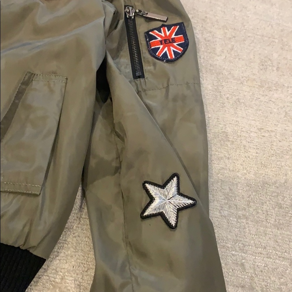 Bomber jacket - Picture 8 of 8